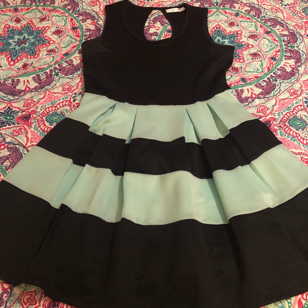 Black and mint stripe sleeveless dress